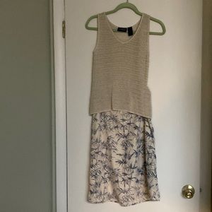 LIZ CLAIBORNE Sleeveless Top (size M) and matching skirt (size 6).